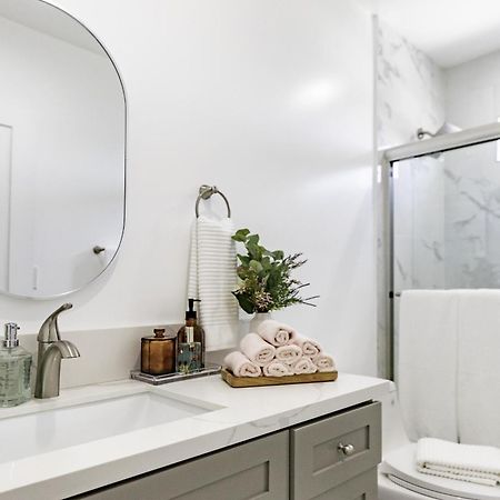 Gorgeous Apartment 2-Bedroom 2-Bathroom Лос Анджелис Екстериор снимка
